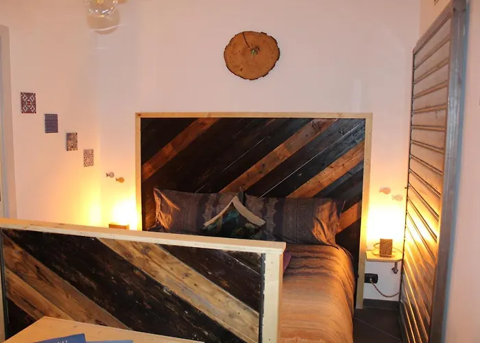 L'ango-letto Industriale Del Quadrilatero Apartman