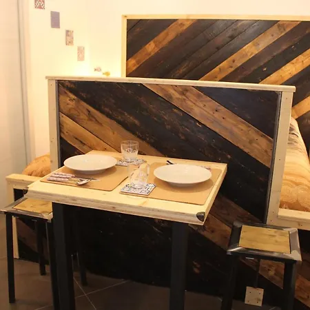 Apartment L'ango-letto Industriale Del Quadrilatero *