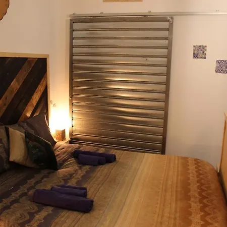 L'ango-letto Industriale Del Quadrilatero * Turin